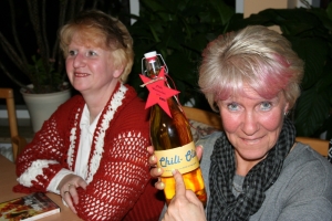 Das selbstgemache Olivenöl mit den Veredelungen Chili oder Limette waren das besondere Wichtelgeschenk des Abends