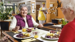 rws-cateringservice_mittagessen_seniorenheim_altenpgflegeheim_senioren