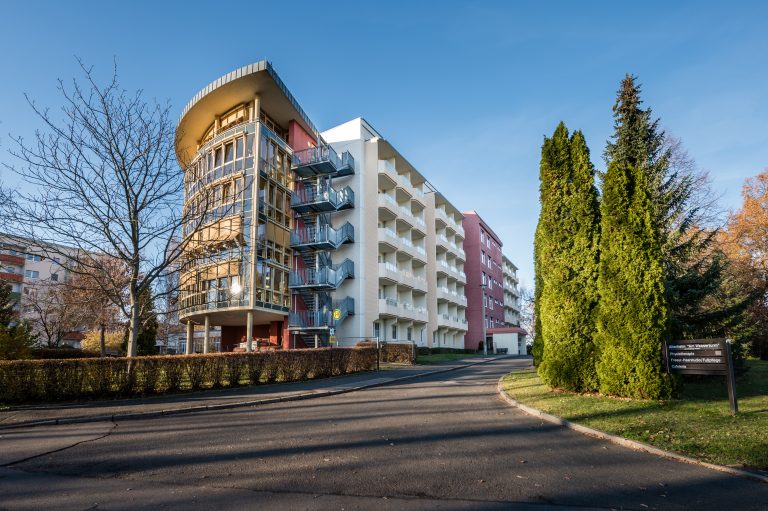 Aktion zum Frauentag im Altenpflegeheim in Limbach-Oberfrohna